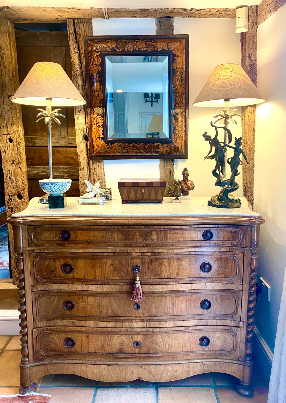 William and Mary Walnut and Marquetry-Inlaid Cushion Mirror  View X