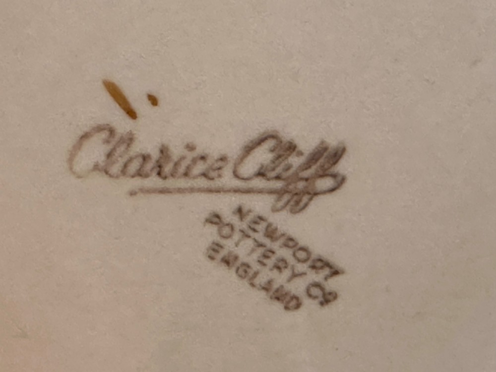 Clarice Cliff 