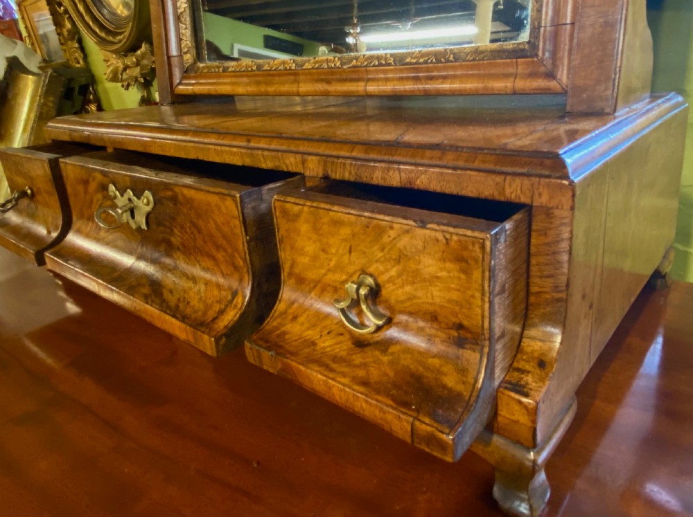 Early 18th Century Walnut Dressing table Mirror View VIII