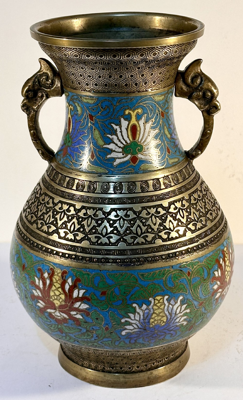 Chinese Cloisonné Vase, late Qing Dynasty.