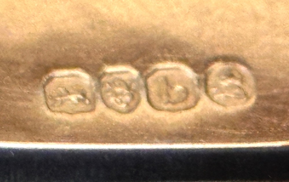 A rectangular antique silver snuff box featuring diagonal engine-turned reeding and a central unengraved rectangular cartouche. View XI