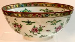 CHINESE CANTON PORCELAIN BOWL