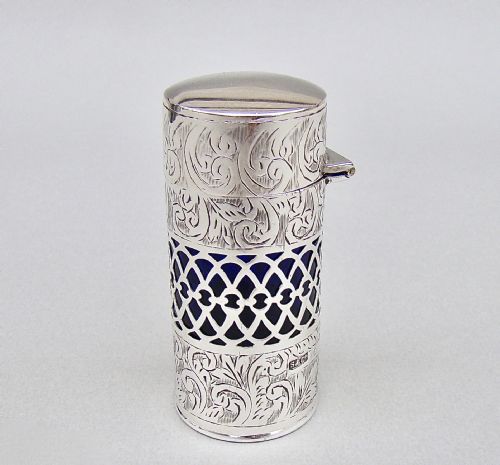 fig 1. SUPERB LARGE SILVER SCENT BOTTLE BY SYDNEY & CO, BIRMINGHAM 1912