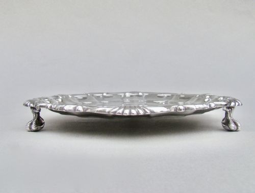 fig 2. EXQUISITE VICTORIAN SILVER CARD TRAY BY MARTIN HALL & CO, LONDON 1891