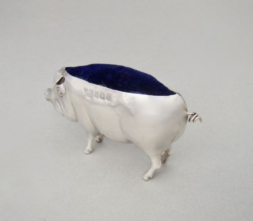 fig 3. LARGE GEORGE V SILVER “ PIG” PIN CUSHION, BIRMINGHAM 1920