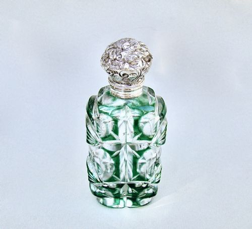 fig 2. LARGE VICTORIAN SILVER AND BRISTOL GREEN OVERLAY BOHEMIAN GLASS SCENT BOTTLE , CIRCA 1890