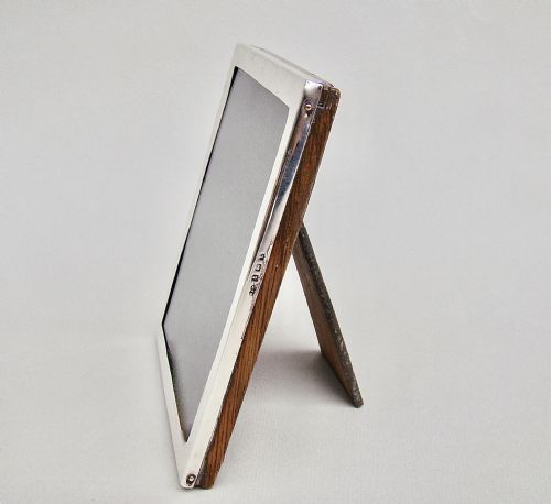 fig 1. SMALL GEORGE V SOLID SILVER PHOTO FRAME BY SANDERS & MACKENZIE, BIRMINGHAM, 1918