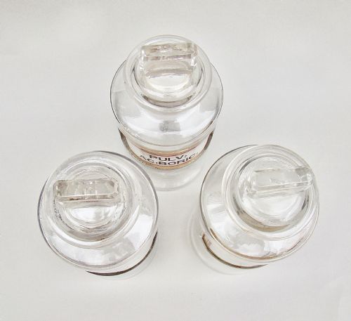fig 2. SET OF THREE VICTORIAN MEDIUM SIZED APOTHECARY JARS, CIRCA 1890