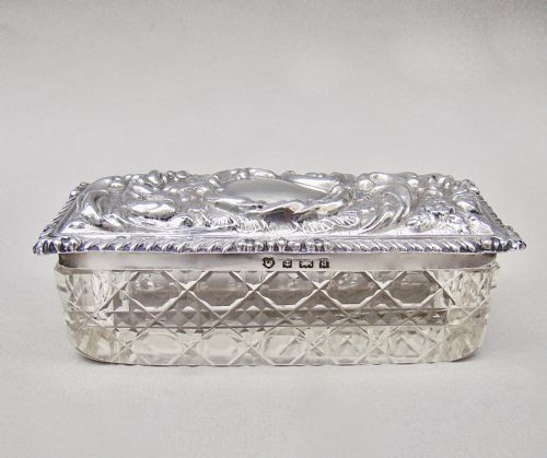 fig 1. EDWARDIAN SILVER DRESSING TABLE JAR BY THOMAS HAYES, BIRMINGHAM 1903

