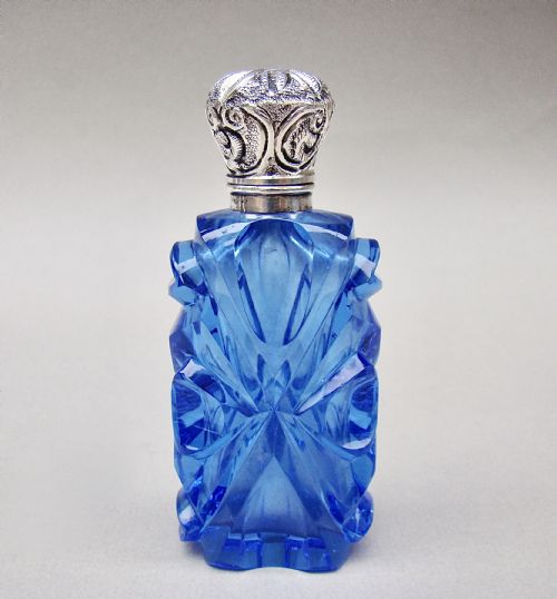 fig 1. EXQUISITE VICTORIAN SILVER & BLUE URANIUM GLASS SCENT BOTTLE , CIRCA 1890