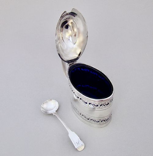 fig 2. ELEGANT GEORGIAN SILVER MUSTARD POT BY CRISPIN FULLER, LONDON 1801