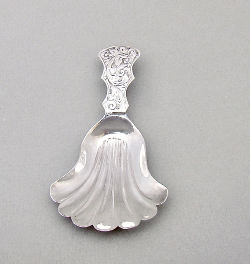 fig 3. EXQUISITE EARLY VICTORIAN SILVER CADDY SPOON BY THOMAS DONES, BIRMINGHAM 1851