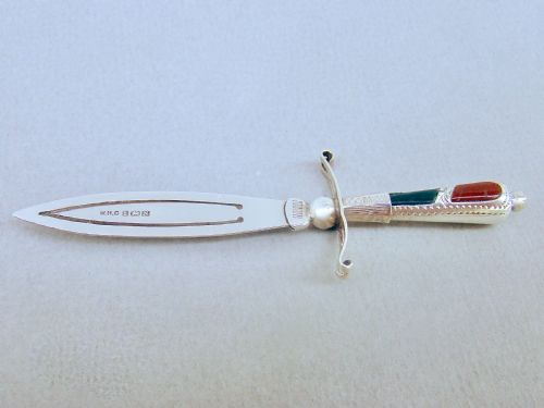 fig 1. RARE SILVER & SCOTTISH AGATE SWORD SHAPED BOOKMARK BY WILLIAM HENRY COLLINS, BIRMINGHAM 1937