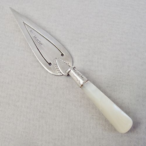 fig 1. SCOTTISH SILVER TROWEL SHAPED BOOKMARK BY W.H. COLLINS, GLASGOW 1930