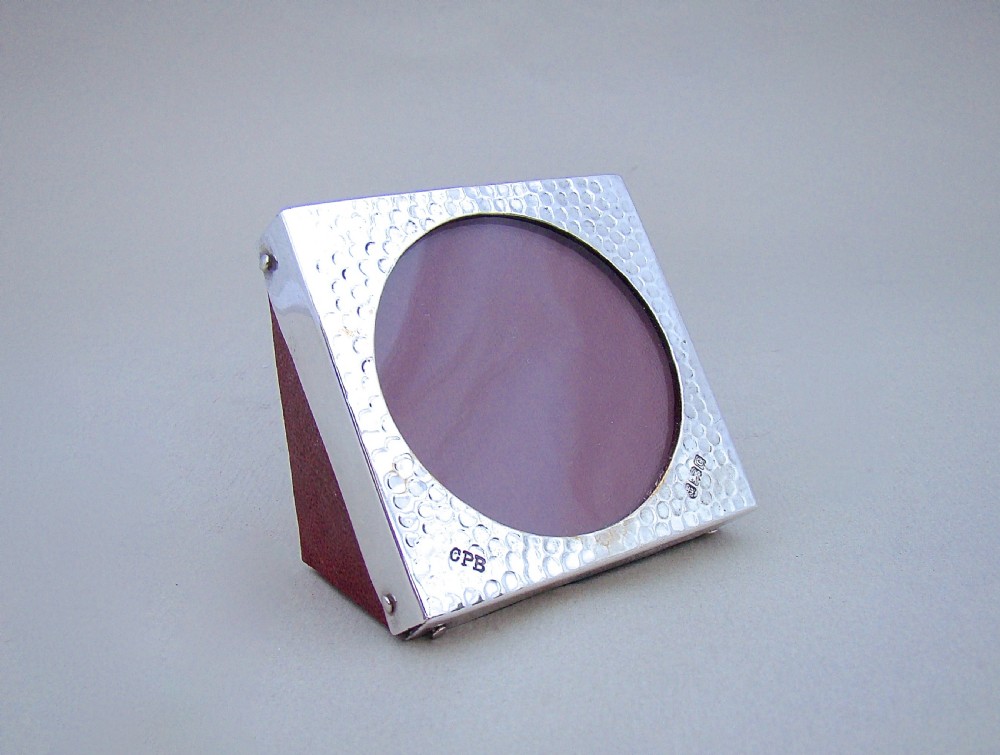 RARE ARTS & CRAFT SILVER  PHOTO FRAME & PAPERWEIGHT BY CHARLES PENNY BROWN, BIRMINGHAM 1902 View III