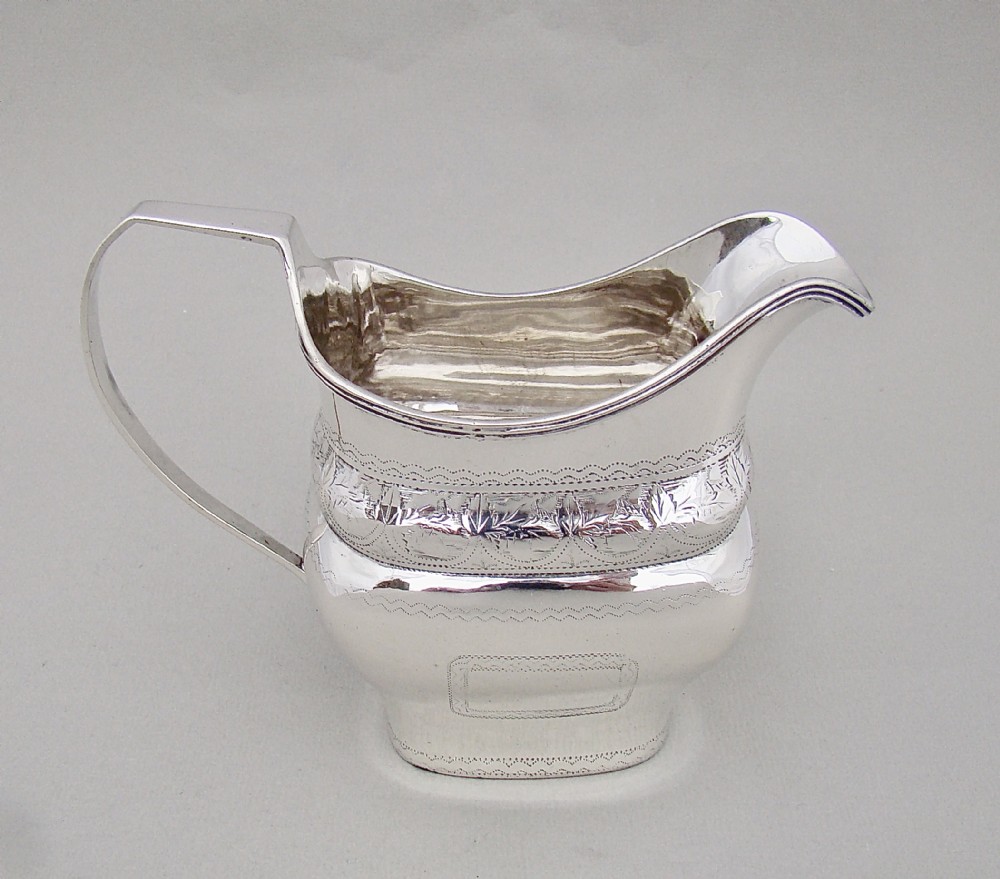 GEORGIAN IRISH SILVER CREAM JUG BY ROBERT BREADING, DUBLIN 1805