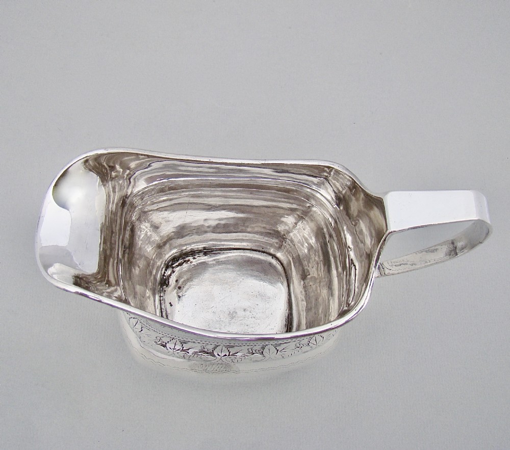 GEORGIAN IRISH SILVER CREAM JUG BY ROBERT BREADING, DUBLIN 1805 View III