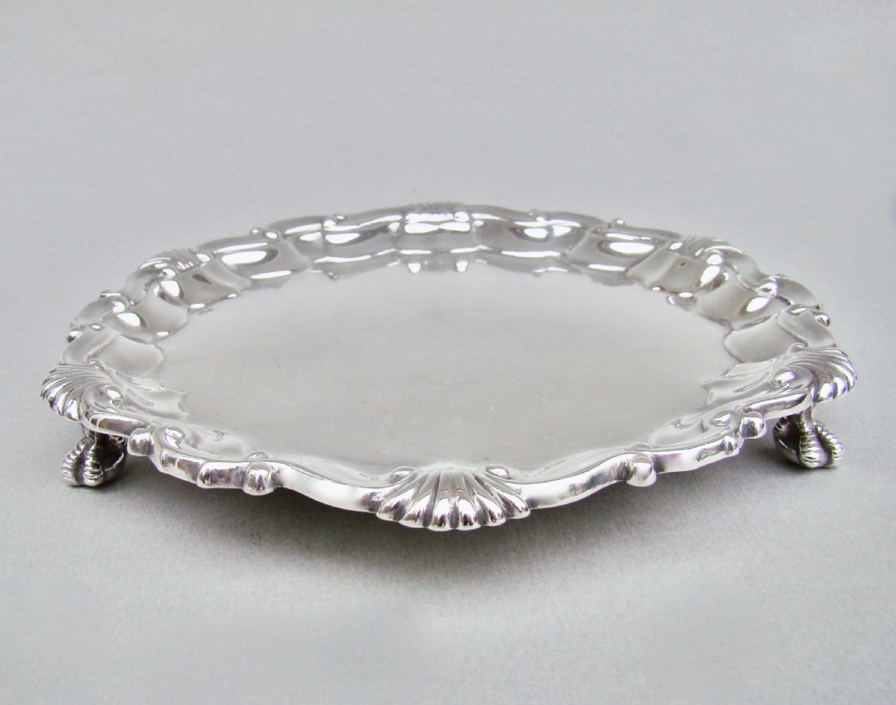 EXQUISITE VICTORIAN SILVER CARD TRAY BY MARTIN HALL & CO, LONDON 1891 View VI