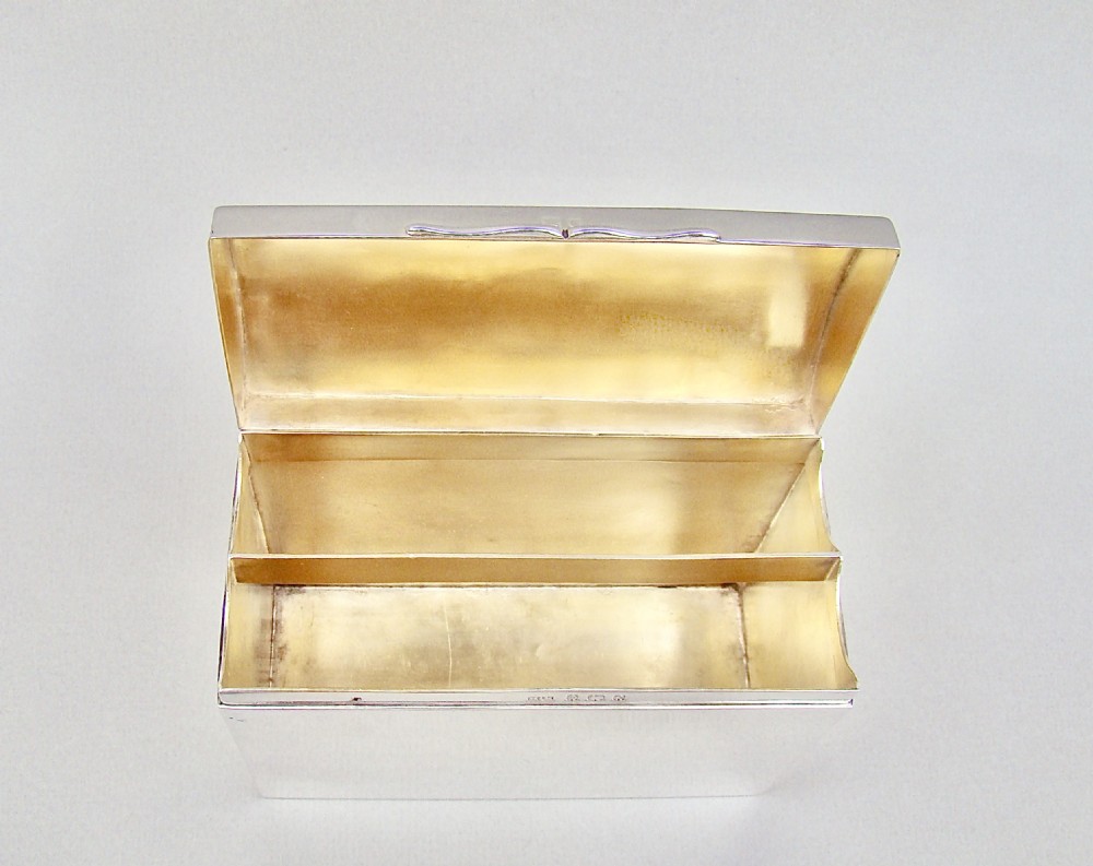FABULOUS EDWARDIAN SILVER PLAYING CARD BOX BY HENRY MATTHEWS, BIRMINGHAM 1902 View VI