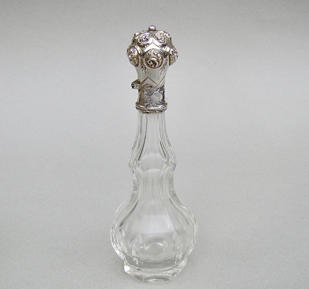 19TH CENTURY FRENCH SILVER MOUNTED GLASS SCENT BOTTLE, CIRCA 1850
