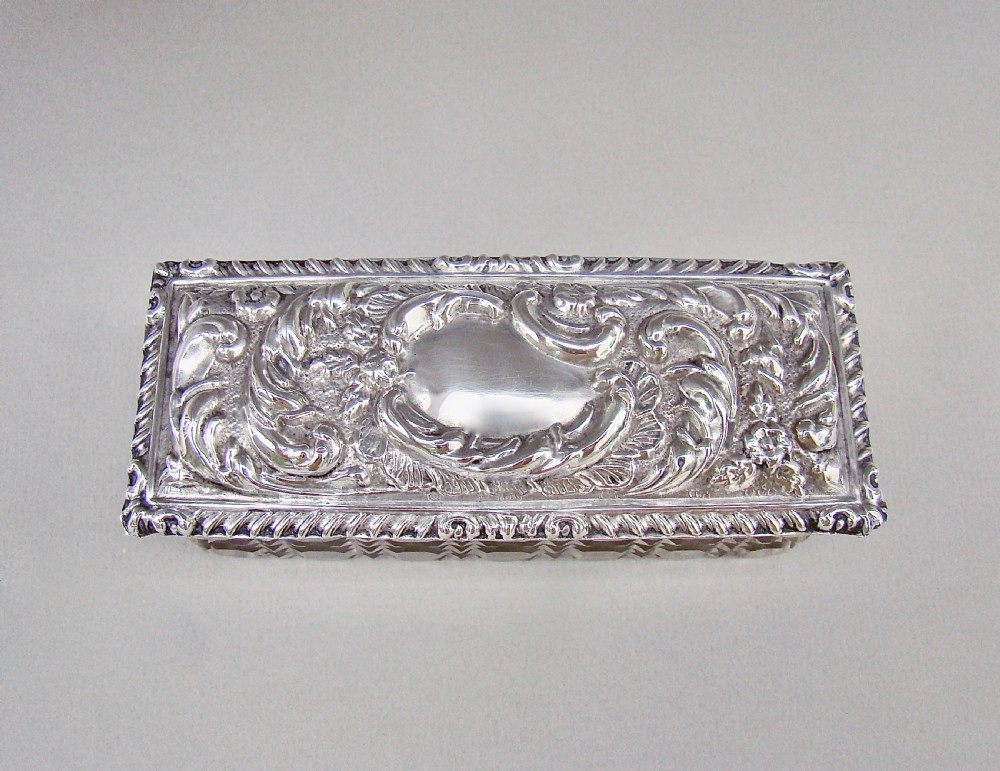 EDWARDIAN SILVER DRESSING TABLE JAR BY THOMAS HAYES, BIRMINGHAM 1903

 View III