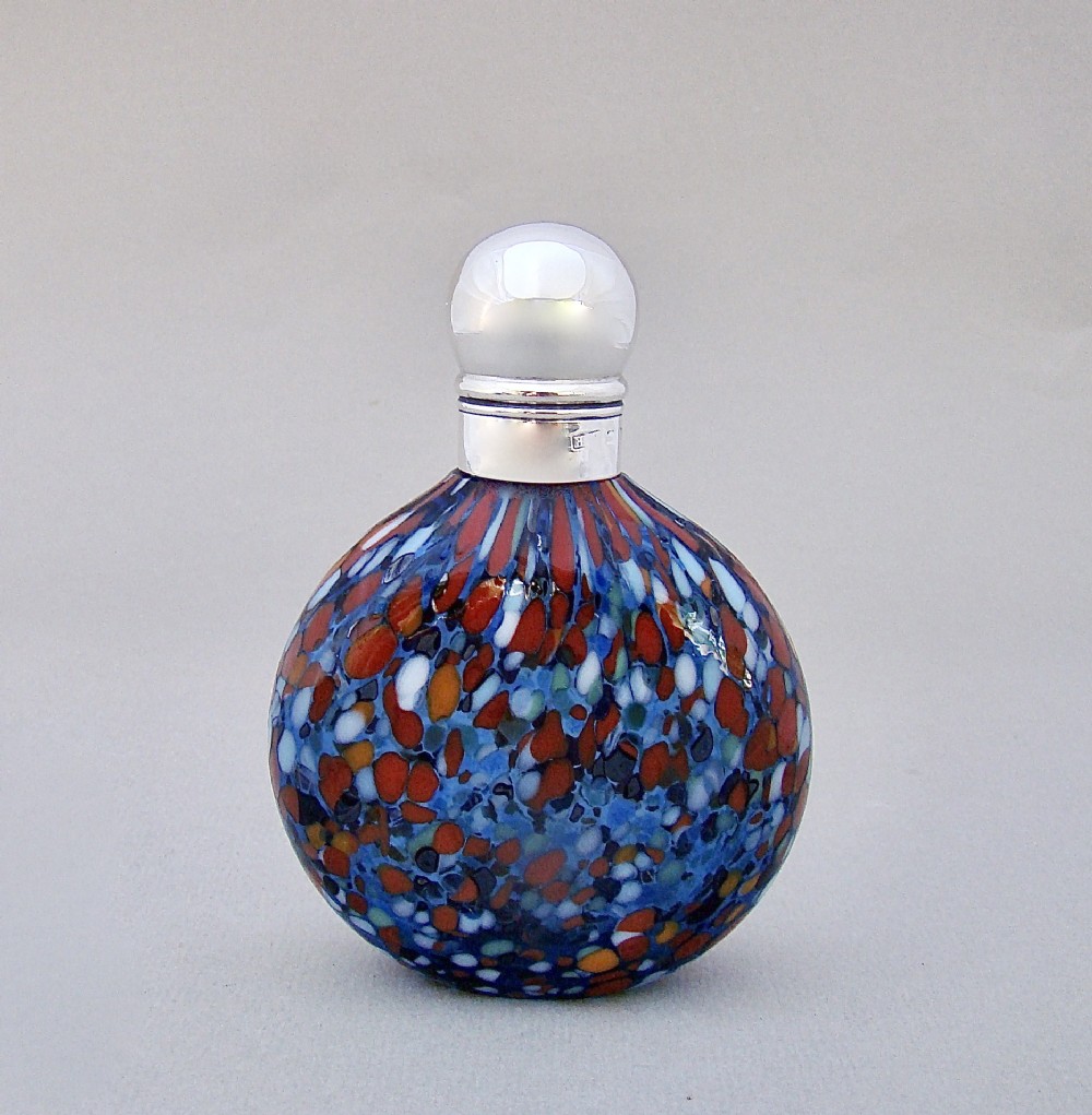 RARE BOHEMIAN SILVER MOUNTED SPLATTER GLASS SCENT BOTTLE, BIRMINGHAM CIRCA 1900