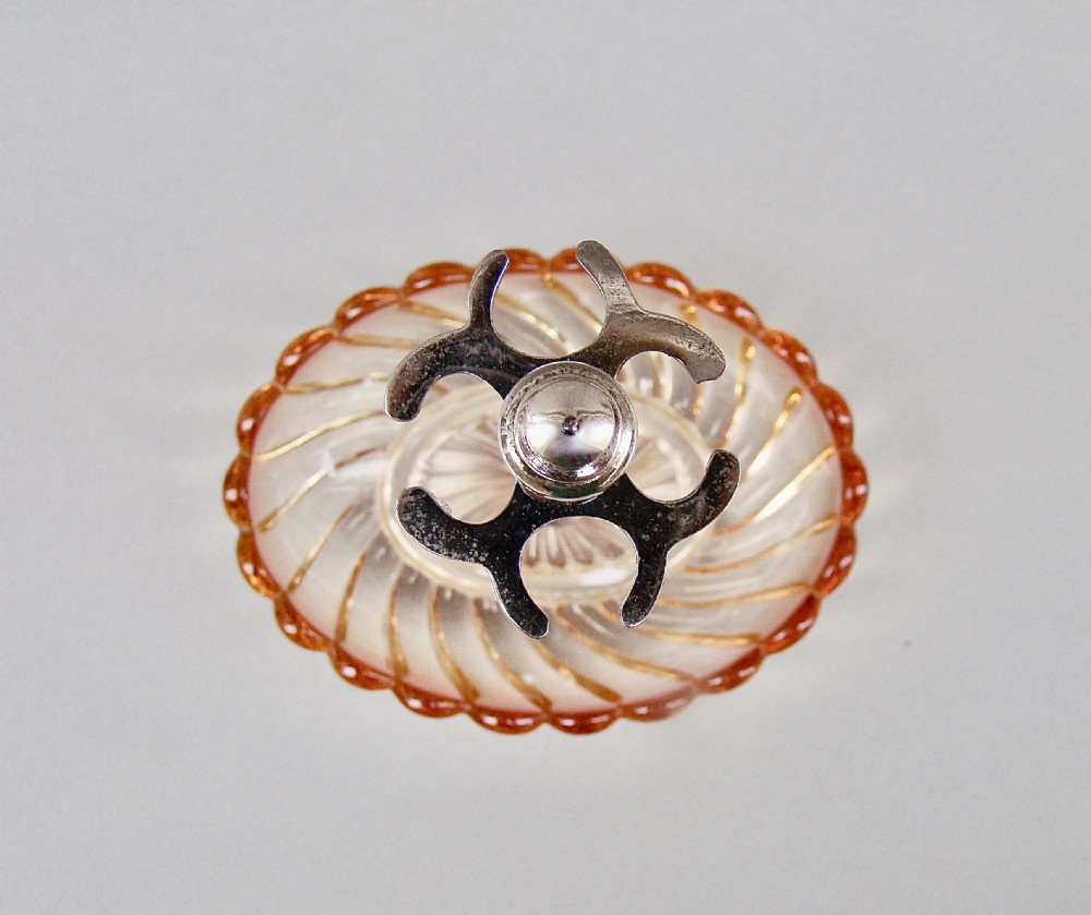 RARE FRENCH BACCARAT BAMBOO PATTERN ROSE TEINTE  HOLDER, BAMBOO PATTERN, CIRCA 1890 View IV