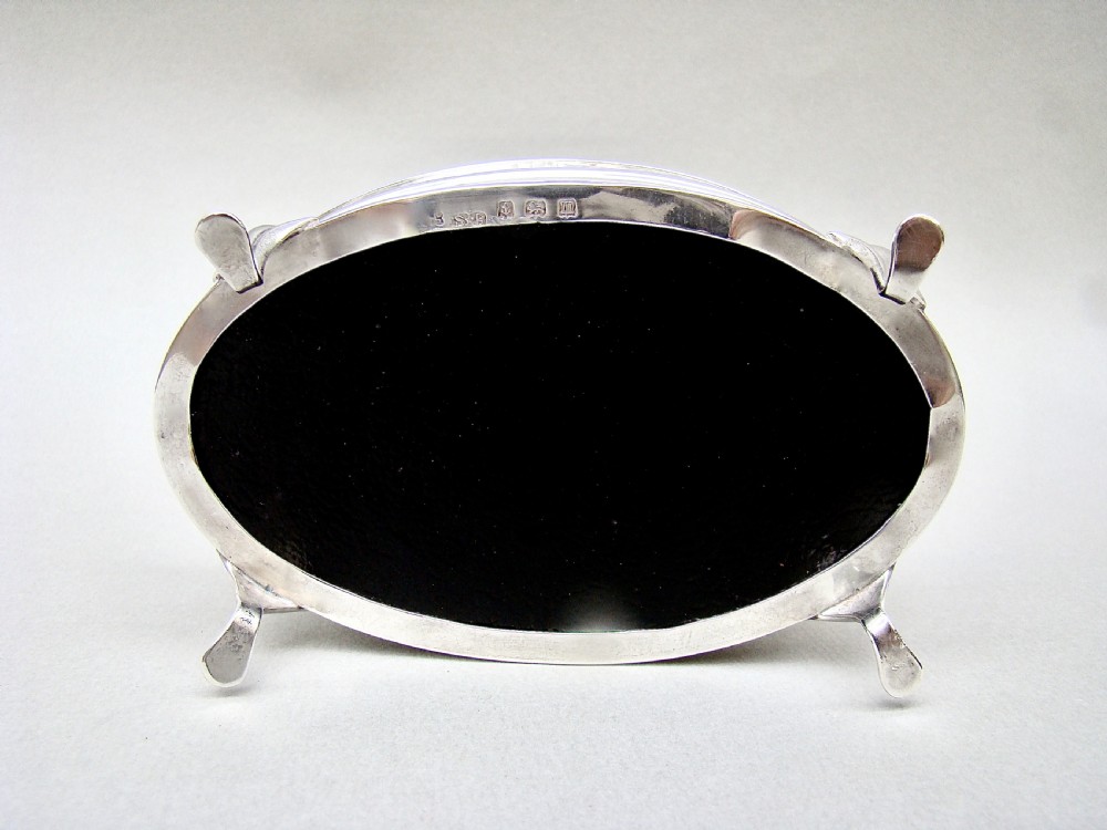 SUPERB GEORGE V SOLID SILVER JEWELLERY BOX BY SYNYER & BEDDOES, BIRMINGHAM 1911 View VII