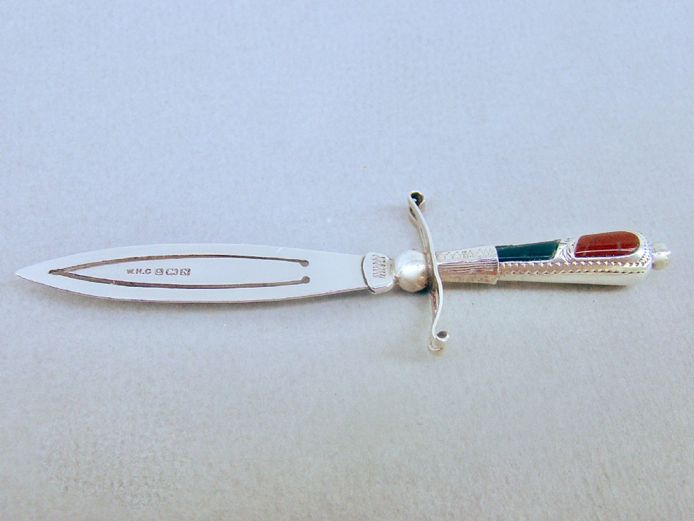 RARE SILVER & SCOTTISH AGATE SWORD SHAPED BOOKMARK BY WILLIAM HENRY COLLINS, BIRMINGHAM 1937 View II