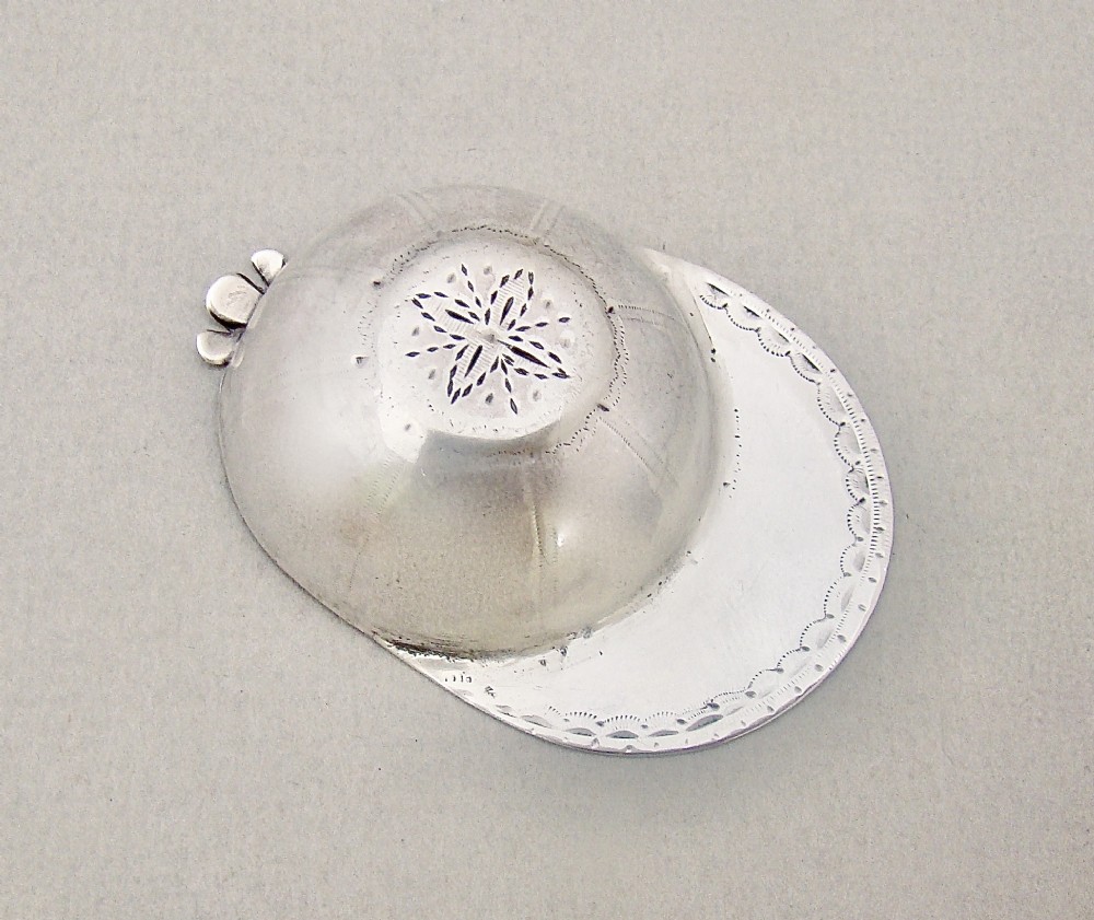 GEORGIAN SILVER JOCKEY CAP CADDY SPOON BY ELIZABETH MORLEY, LONDON 1800