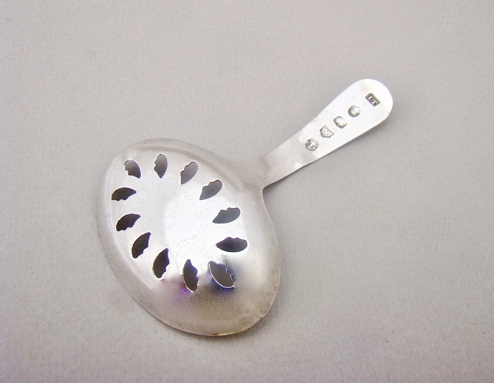 EXQUISITE GEORGIAN SILVER CADDY SPOON BY JOSEPH TAYLOR, BIRMINGHAM 1795 View III
