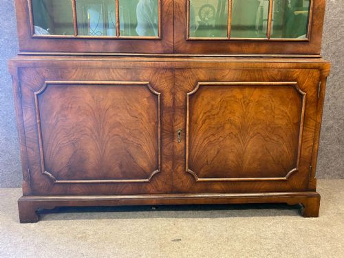 GEORGE 1 STYLE WALNUT BOOKCASE - ADDITIONAL PHOTO 6