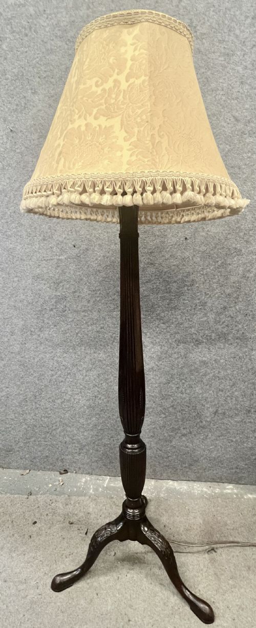 Antique Hepplewhite Style Standard Lamp