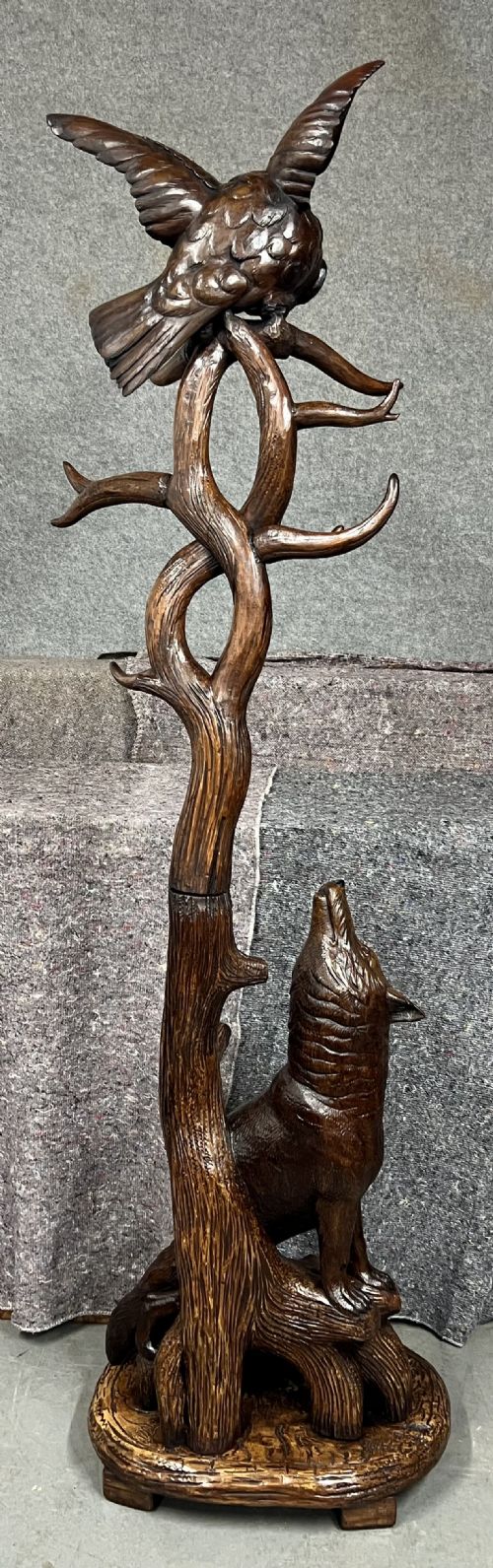 VERY UNUSUAL ANTIQUE BLACK FOREST FOX EAGLE HALL STAND - ADDITIONAL PHOTO 12