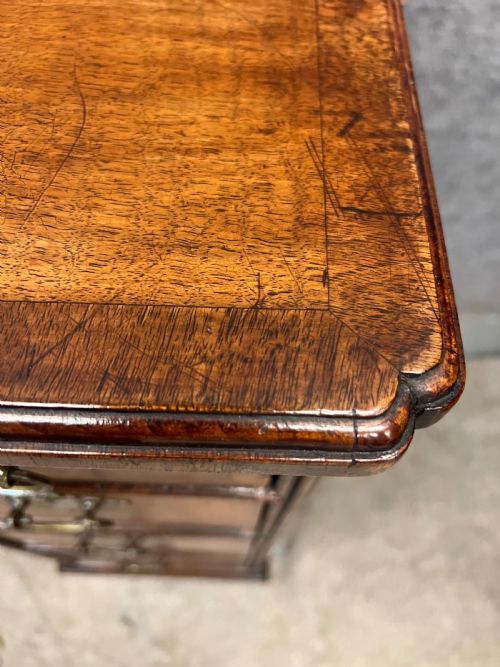SMALL 18THC STYLE WALNUT DESK - ADDITIONAL PHOTO 10