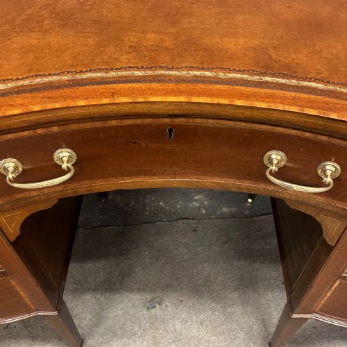 MAPLE CO INLAID MAHOGANY DESK - ADDITIONAL PHOTO 5