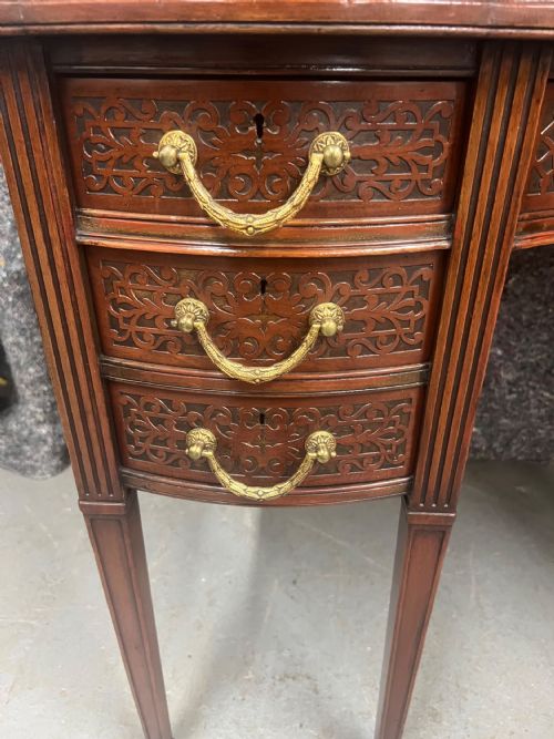 EDWARDS ROBERTS MAHOGANY DESK - ADDITIONAL PHOTO 2