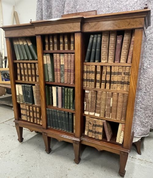 EDWARDIAN MAHOGANY BREAKFRONT OPEN BOOKCASE - ADDITIONAL PHOTO 7