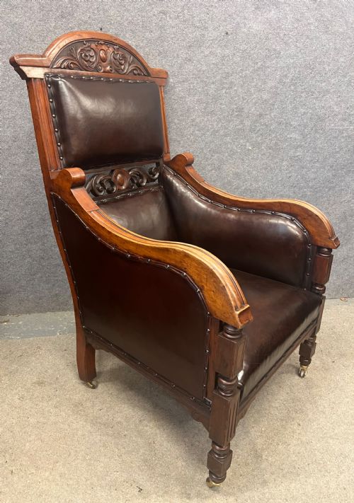PAIR OF ANTIQUE WALNUT LEATHER ARMCHAIRS - ADDITIONAL PHOTO 1