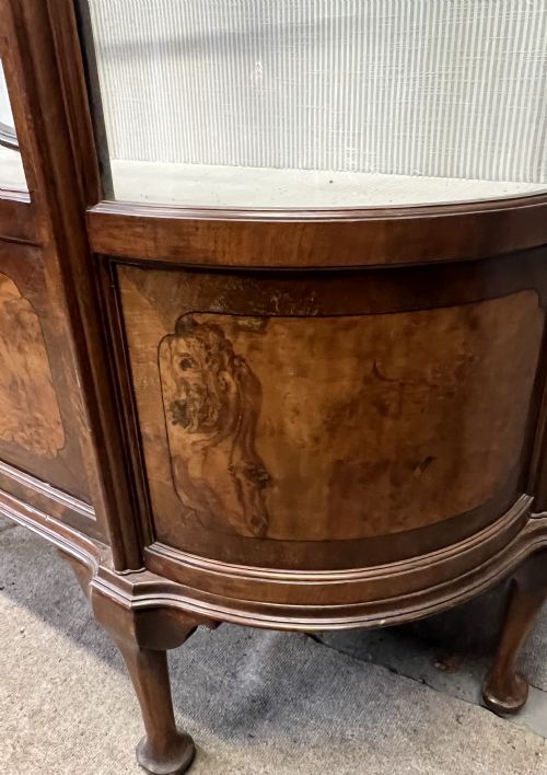 ATTRACTIVE EDWARDIAN BURR WALNUT DISPLAY CABINET - ADDITIONAL PHOTO 7