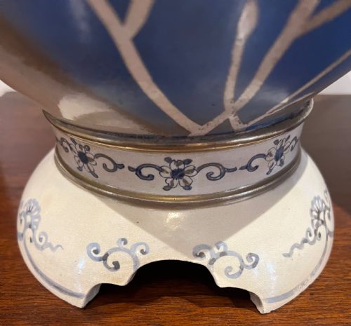 LARGE PAIR OF JAPANESE SATSUMA VASES - ADDITIONAL PHOTO 9