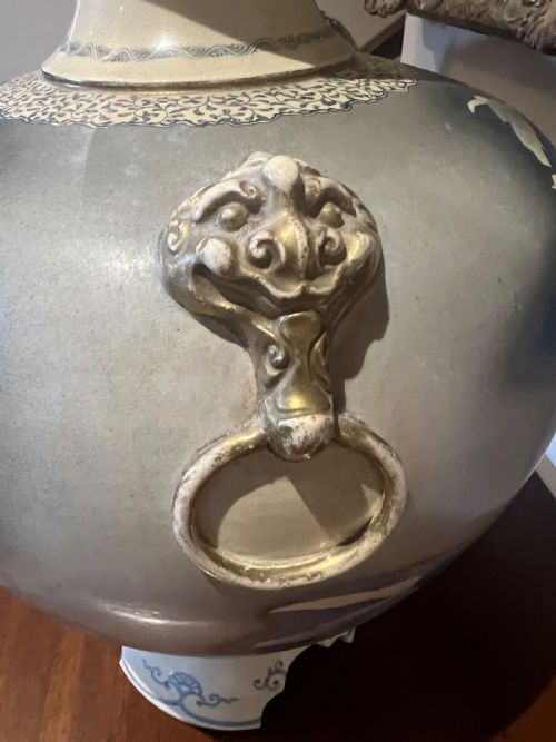 LARGE PAIR OF JAPANESE SATSUMA VASES - ADDITIONAL PHOTO 7