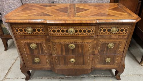 18THCENTURY ITALIAN COMMODE CHEST - ADDITIONAL PHOTO 9
