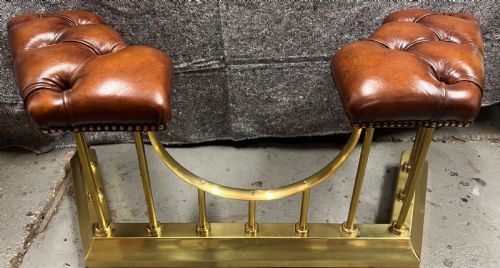 SMALL 19THCENTURY STYLE CLUB FENDER - ADDITIONAL PHOTO 7