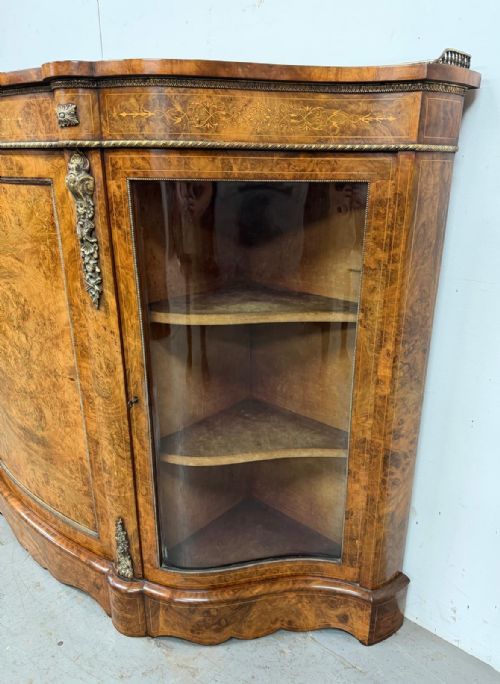 FINE BURR WALNUT CREDENZA SIDE CABINET - ADDITIONAL PHOTO 2