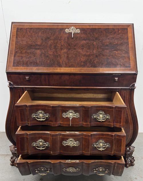 DUTCH BURR WALNUT BUREAU - ADDITIONAL PHOTO 8