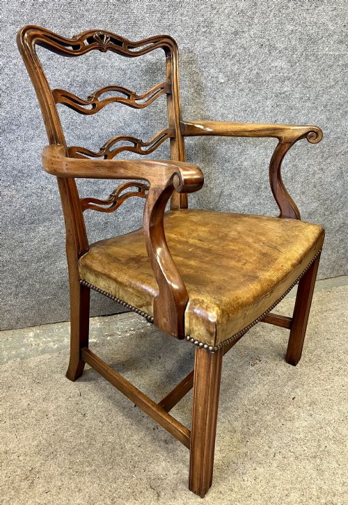 GOOD SET OF 8 6 2 CHIPPENDALE STYLE MAHOGANY DINING CHAIRS - ADDITIONAL PHOTO 4
