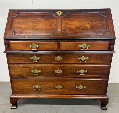 RARE PORTUGUESE 18THCENTURY SOLID BRAZILIAN ROSEWOOD BUREAU - ADDITIONAL PHOTO 1