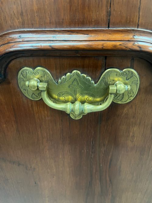 RARE PORTUGUESE 18THCENTURY SOLID BRAZILIAN ROSEWOOD BUREAU - ADDITIONAL PHOTO 3