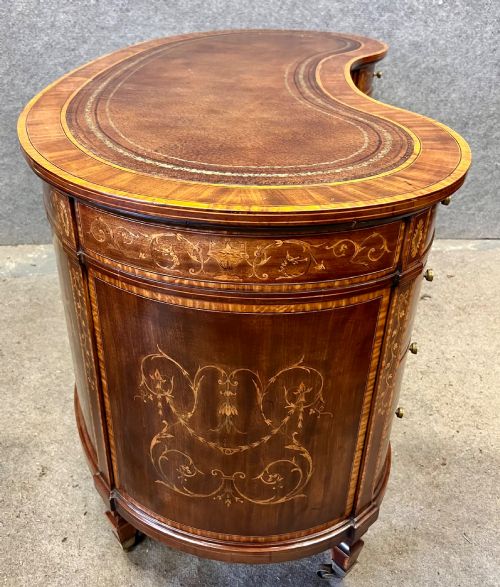 FINE INLAID KIDNEY SHAPED DESK - ADDITIONAL PHOTO 11